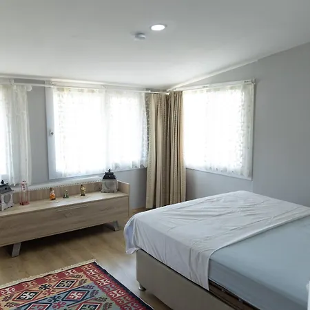 Sisi's - Kusadası